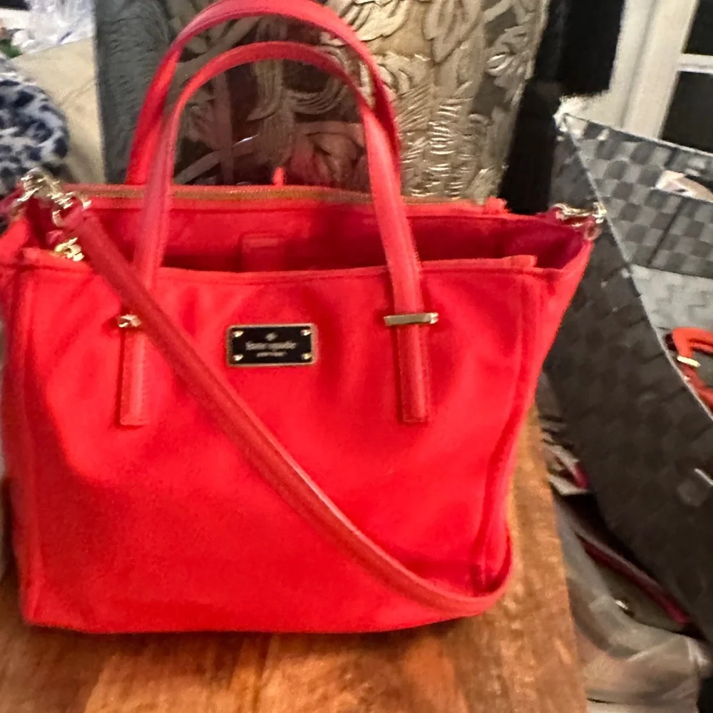 Kate Spade Vibrant Red Tote Bag - Picture 1 of 2